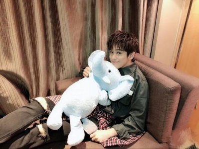 ​武艺的妈妈，武艺爸妈是不是离婚了(武艺妈妈为什么离婚)