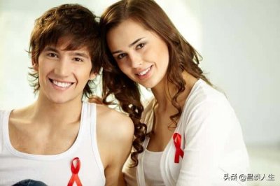 ​男人直勾勾盯着你看代表什么（男人直勾勾目不转睛盯着你）