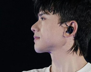 ​张杰 泪如雨下