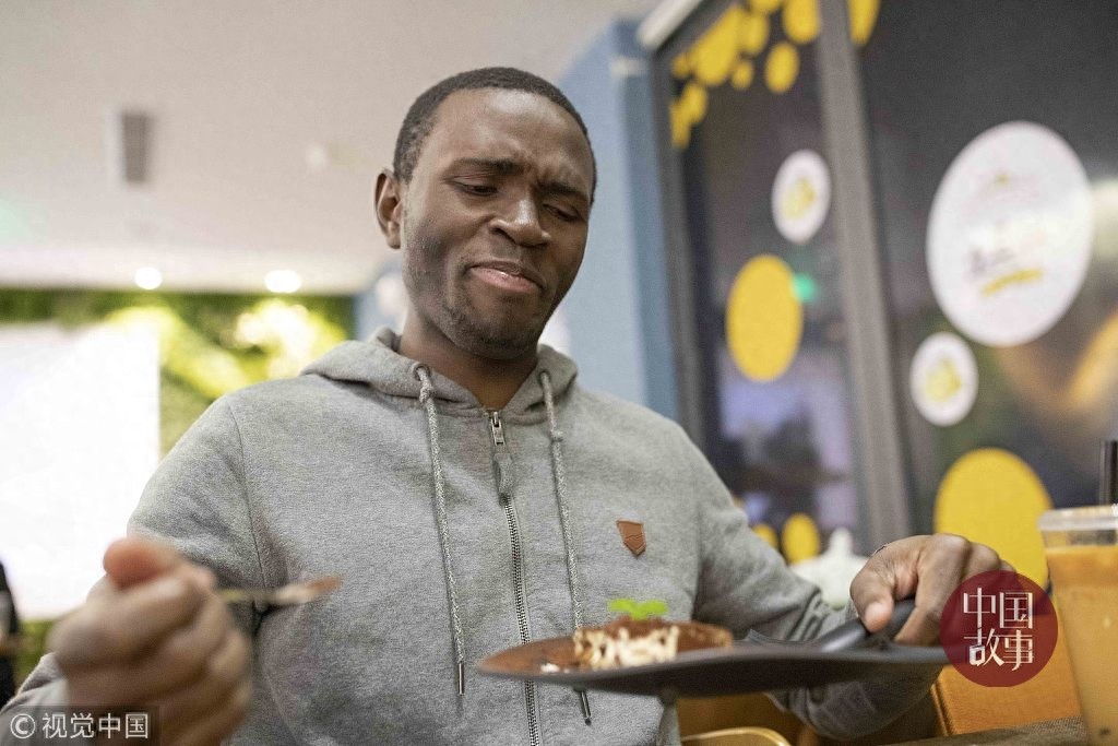 双十一后“吃土”快闪店登场 留学生惊呼“土太好吃”