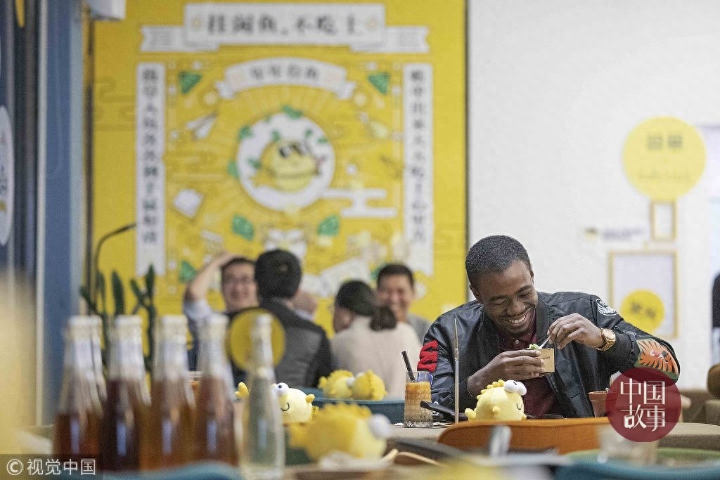 双十一后“吃土”快闪店登场 留学生惊呼“土太好吃”