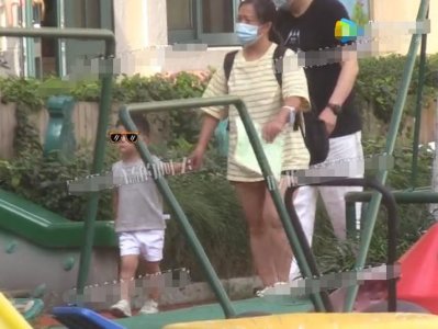 ​赵丽颖儿子正面首曝光！皮肤白嫩脸颊肉嘟嘟，年仅2岁快及大人腰