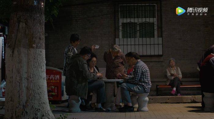 《美好生活》抛开剧情不说,42岁的李小冉简直白到发光!