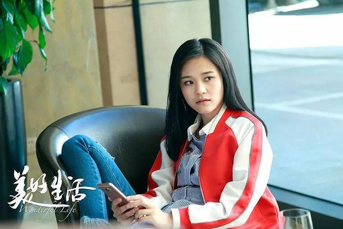 《美好生活》抛开剧情不说,42岁的李小冉简直白到发光!