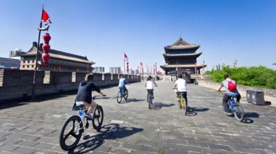 ​周末去西安 | 48 小时爆火行程，玩转古城，住两天不踩雷攻略